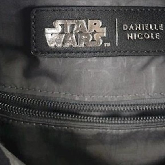 Danielle Nicole Disney Star Wars "Last Duel" Darth Vader / Luke Mini-Backpack - Picture 5 of 5